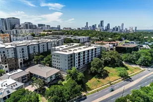 2500 Longview St, Austin, TX 78705 - Photo 35
