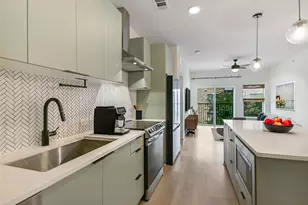 2500 Longview St, Austin, TX 78705 - Photo 9