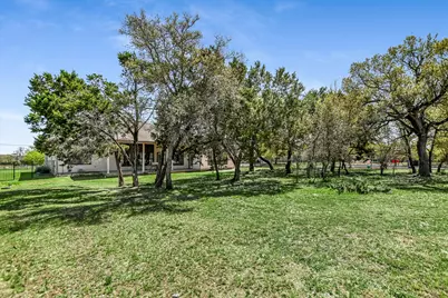 109 Kendra Drive, Liberty Hill, TX 78642 - Photo 39