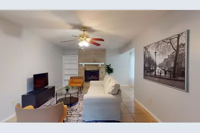 7611 Lunar Drive, Austin, TX 78745 - Photo 7