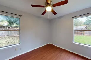 7611 Lunar Dr, Austin, TX 78745 - Photo 21