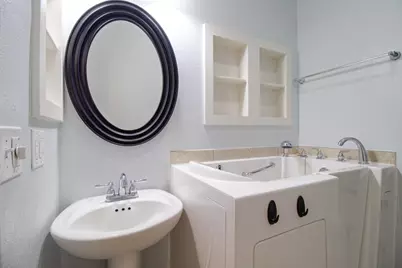 504 Oakwood Boulevard, Round Rock, TX 78681 - Photo 19