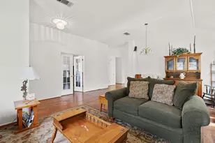 3624 Flora Vista Loop, Round Rock, TX 78681 - Photo 5