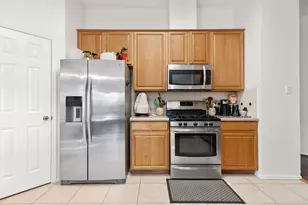 3624 Flora Vista Loop, Round Rock, TX 78681 - Photo 11