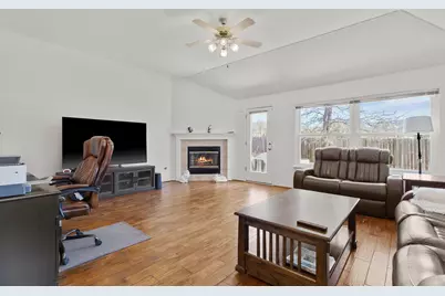 3624 Flora Vista Loop, Round Rock, TX 78681 - Photo 13