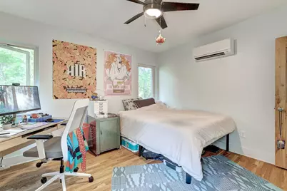 809 E 44th Street, Austin, TX 78751 - Photo 5