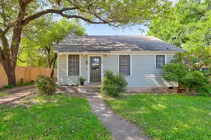 809 E 44th St, Austin, TX 78751 - Photo 7