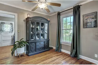809 E 44th Street, Austin, TX 78751 - Photo 17