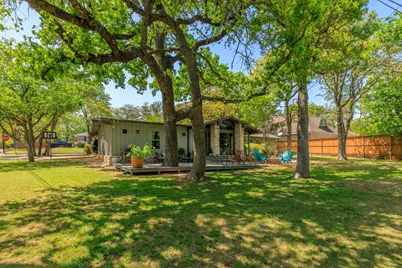 202 Tanglewood Drive, Fredericksburg, TX 78624 - Photo 7
