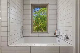 202 Tanglewood Dr, Fredericksburg, TX 78624 - Photo 33