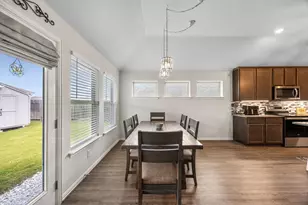 101 Ozark Dr, Hutto, TX 78634 - Photo 21