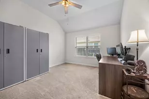 101 Ozark Dr, Hutto, TX 78634 - Photo 9