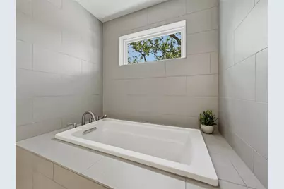 2118 Brackenridge Street #2, Austin, TX 78704 - Photo 19