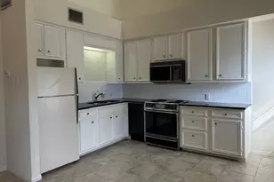 502 W 17th St, Austin, TX 78701 - Photo 3