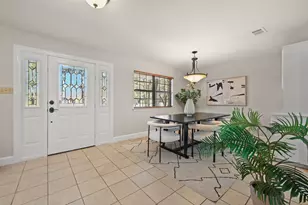 224 Maple Dr, Mountain City, TX 78610 - Photo 11