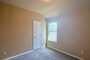 1473 Rainbow Parke Dr, Round Rock, TX 78665 - Photo 11