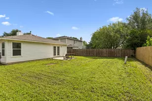 747 Blair Ave, Bastrop, TX 78602 - Photo 13