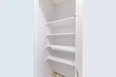 806 W 24th Street #210, Austin, TX 78705 - Photo 11