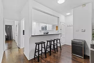 806 W 24th St, Austin, TX 78705 - Photo 5