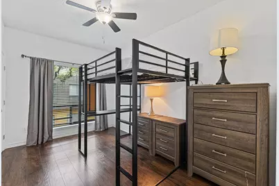 806 W 24th Street #210, Austin, TX 78705 - Photo 15