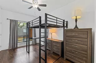 806 W 24th St, Austin, TX 78705 - Photo 15