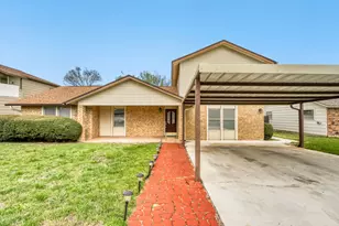 3902 Hillside Dr, Round Rock, TX 78681 - Photo 1