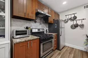 5820 Berkman Dr, Austin, TX 78723 - Photo 11
