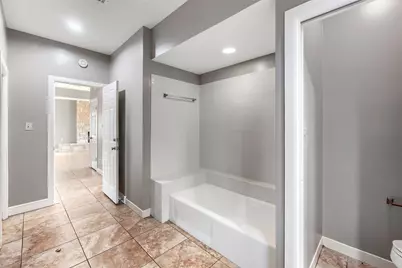 1607 Clubhouse Hill Drive, Spicewood, TX 78669 - Photo 23