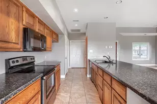 1607 Clubhouse Hill Dr, Spicewood, TX 78669 - Photo 13