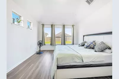 114 Contrada Grace Lane, Hutto, TX 78634 - Photo 11