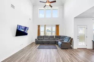 114 Contrada Grace Ln, Hutto, TX 78634 - Photo 5