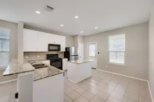 324 Harper Ln, Georgetown, TX 78626 - Photo 9
