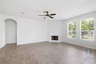 18713 Falcon Pointe Boulevard, Pflugerville, TX 78660 - Photo 11