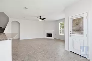 18713 Falcon Pointe Blvd, Pflugerville, TX 78660 - Photo 11