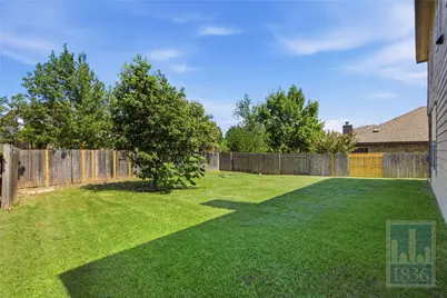 18713 Falcon Pointe Boulevard, Pflugerville, TX 78660 - Photo 33