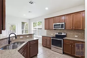 18713 Falcon Pointe Blvd, Pflugerville, TX 78660 - Photo 9