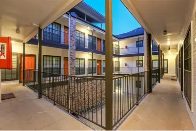 912 W 22nd Street #305, Austin, TX 78705 - Photo 11