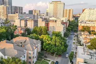 912 W 22nd St, Austin, TX 78705 - Photo 5