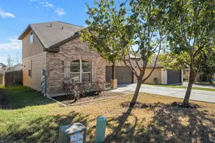 160 Albatross Cove, Buda, TX 78610 - Photo 3