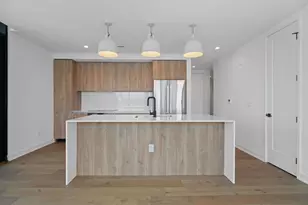 84 East Ave, Austin, TX 78701 - Photo 11