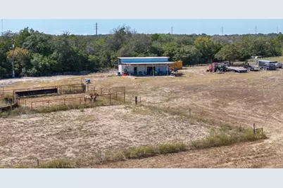2025-2135 Mule Creek Road, Harwood, TX 78632 - Photo 19