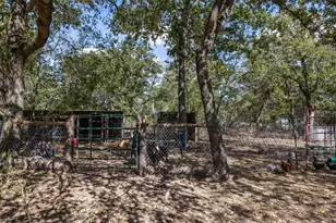 2135 Mule Creek Rd, Harwood, TX 78632 - Photo 19