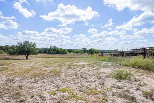 2135 Mule Creek Rd, Harwood, TX 78632 - Photo 27