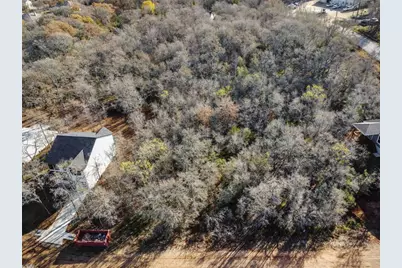 109 Waimalu Cove, Bastrop, TX 78602 - Photo 3