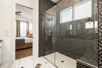 134 Lucia Court, Horseshoe Bay, TX 78657 - Photo 15