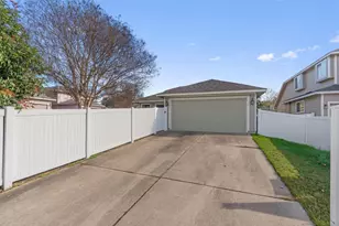 1517 Big Thicket Dr, Cedar Park, TX 78613 - Photo 33