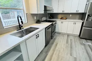 106 E Olive St, Lockhart, TX 78644 - Photo 15