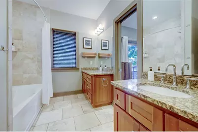 602 W N Loop Boulevard #B, Austin, TX 78751 - Photo 11