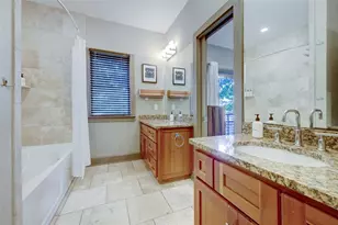 602 W N Loop Blvd, Austin, TX 78751 - Photo 11