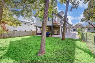 602 W N Loop Boulevard #B, Austin, TX 78751 - Photo 3